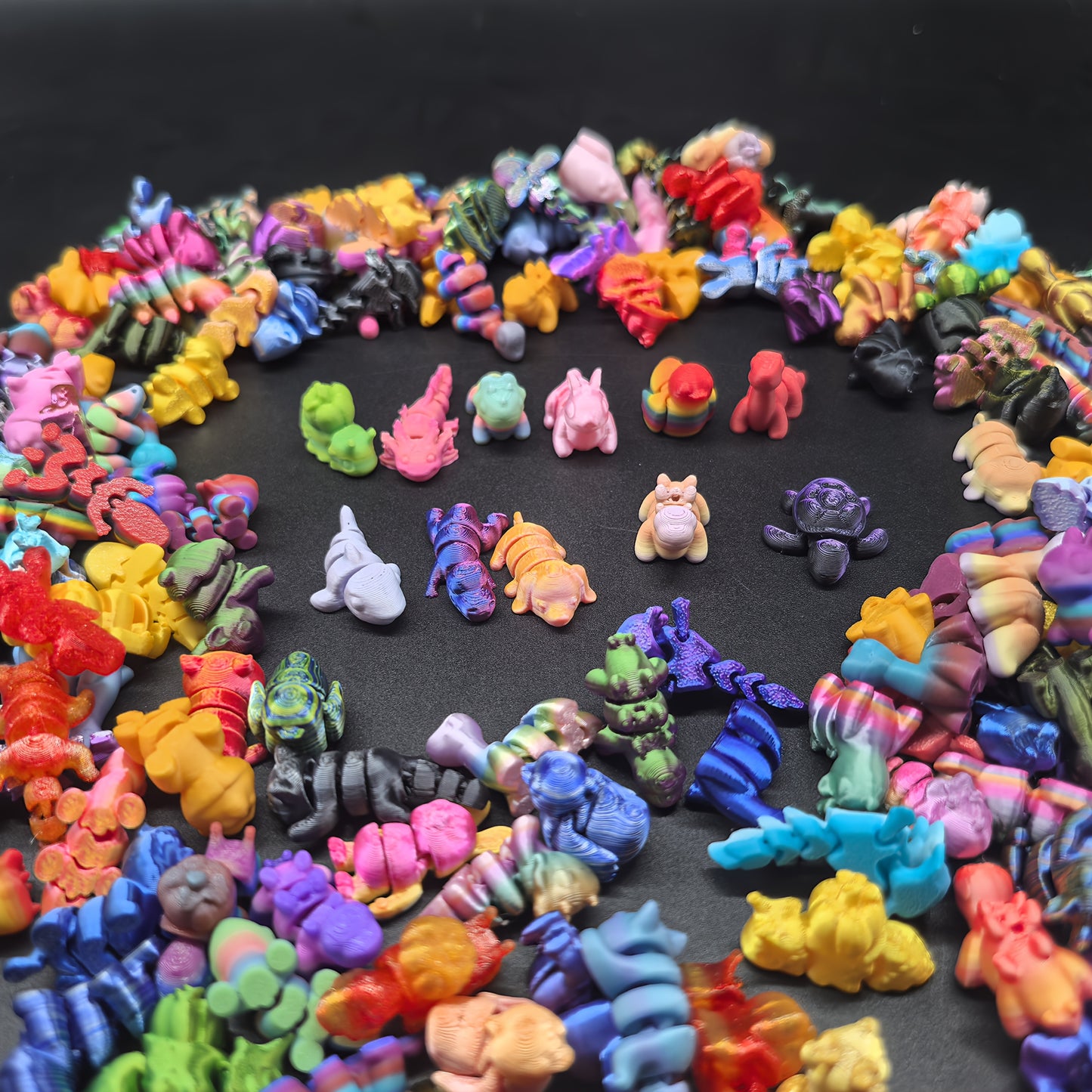 200pcs 3D Printed Animal Kingdom, a Creatively Designed Animal World Featuring Unique Styles And Various Types of Animals, Suitable for Room Decor